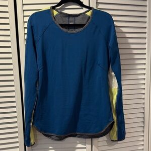 Lululemon rulu long sleeve navy and gray with yellow accent - reversible!!